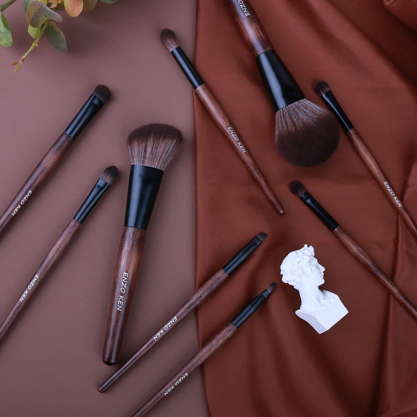 ✨ Pro-Perfect Finish – Natural Bristle Brushes for Flawless Blending