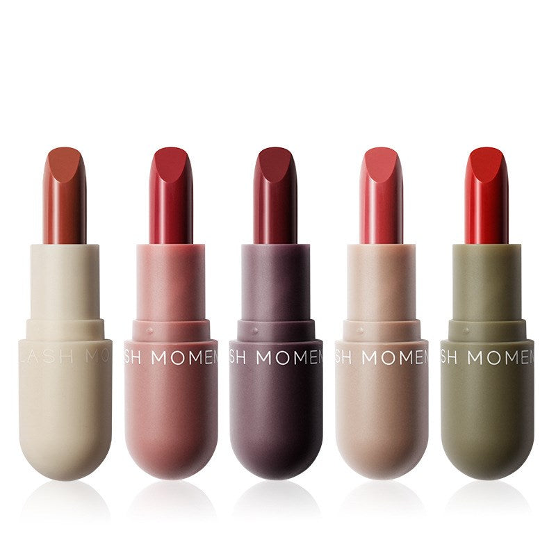 🛍️ Big Beauty in a Little Tube – Mini Lipstick You’ll Love