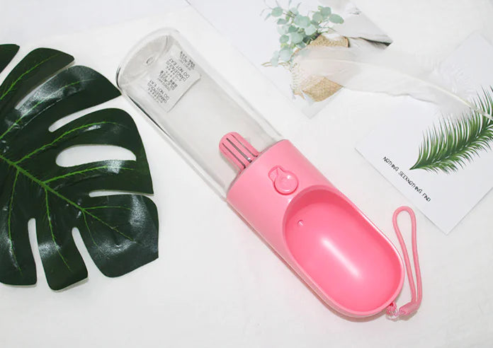 🚗 Road-Tested Bottle for Pets – Zero Spills, Full Thrill